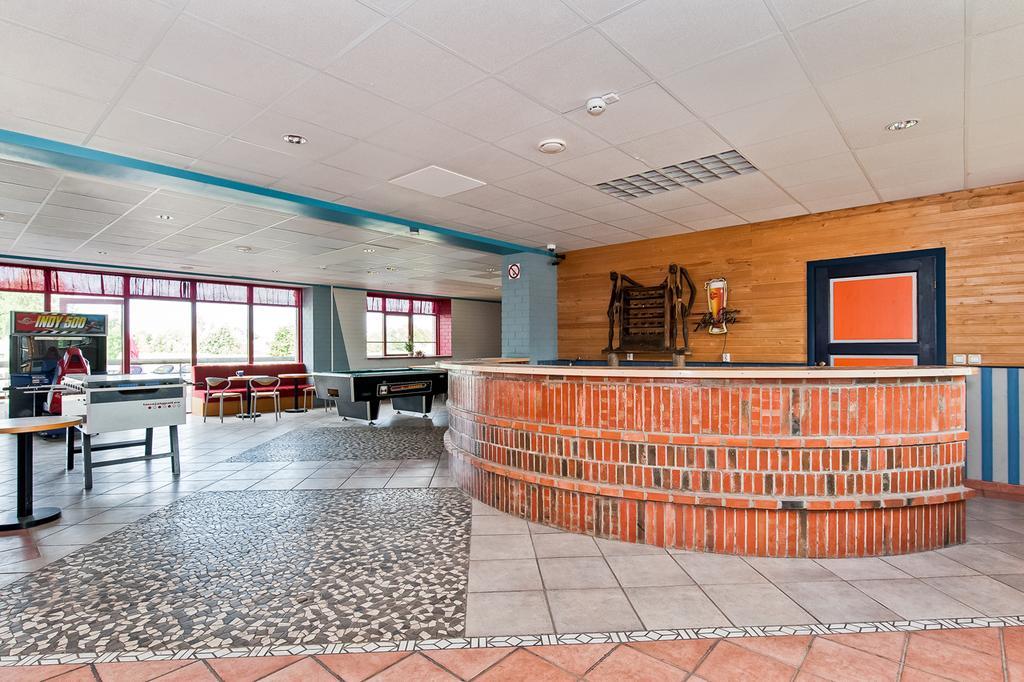 Veskisilla Hotel Türi Exteriér fotografie