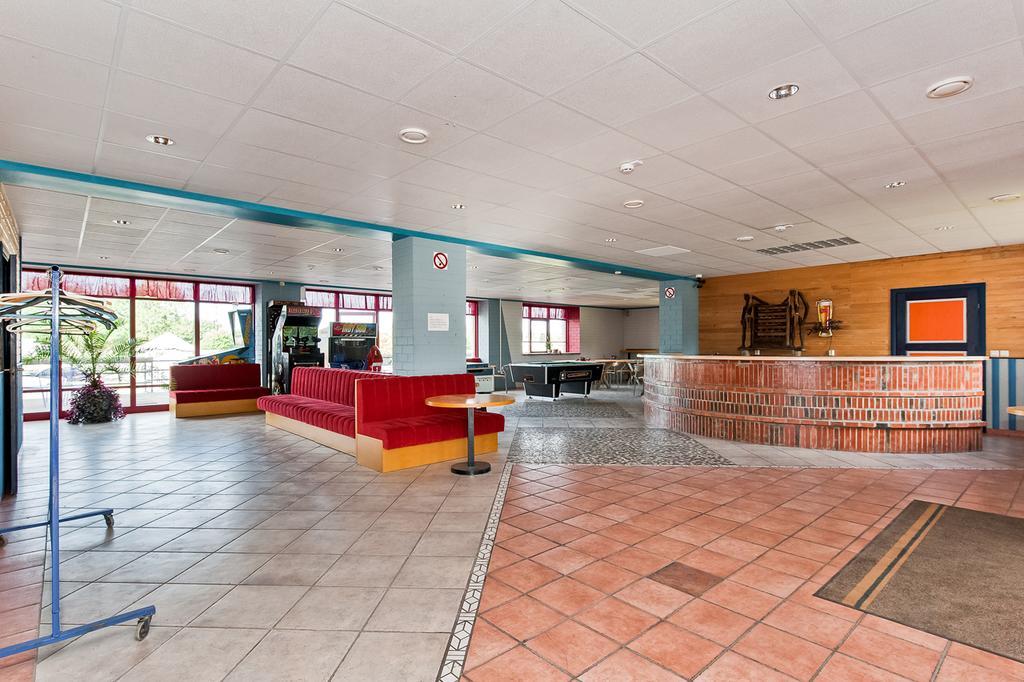 Veskisilla Hotel Türi Exteriér fotografie